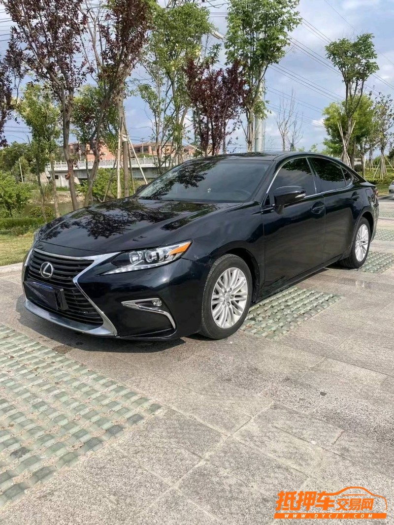 徐州16年雷克萨斯ES3