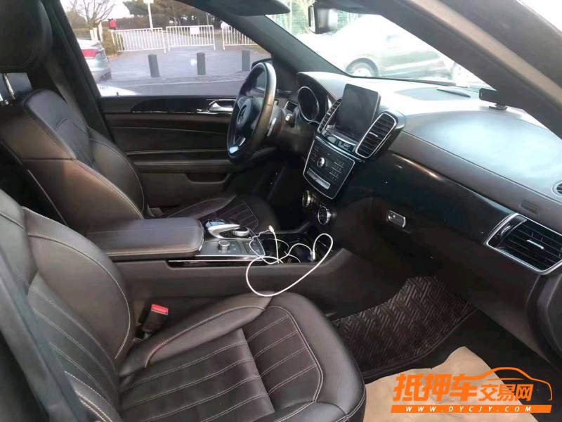 潍坊17年奔驰GLS9