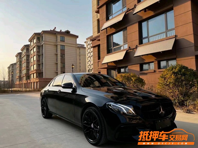 潍坊17年奔驰E8