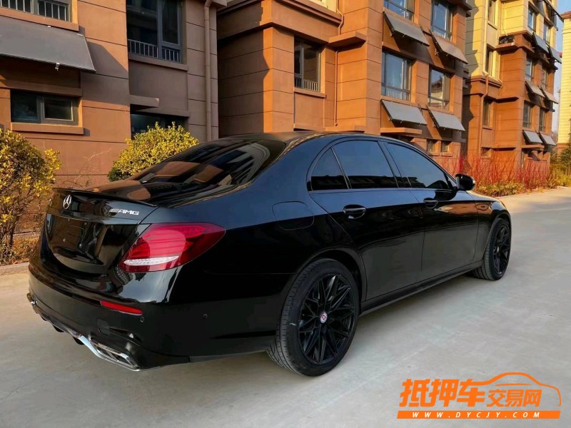 潍坊17年奔驰E5