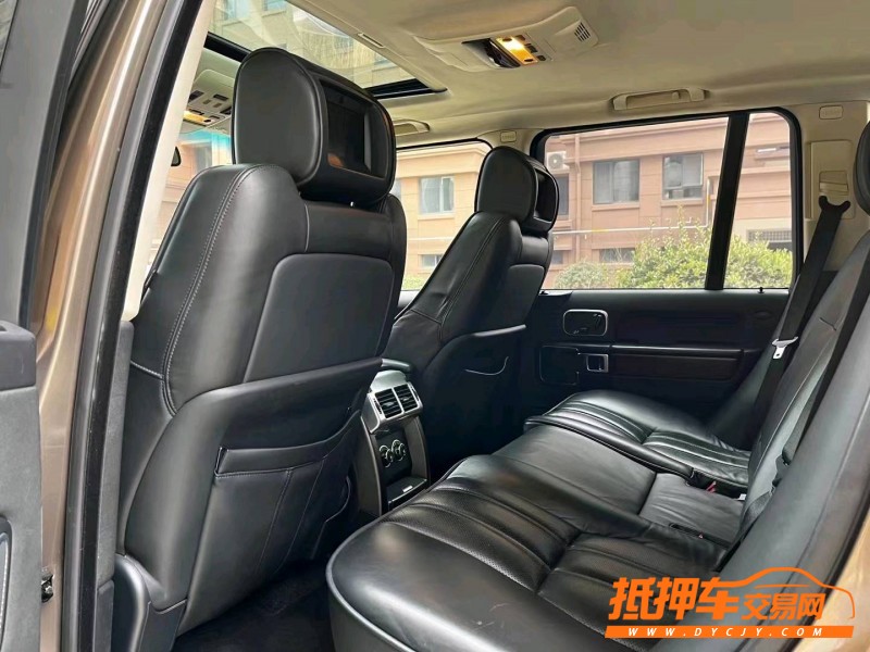 烟台11年路虎揽胜行政7