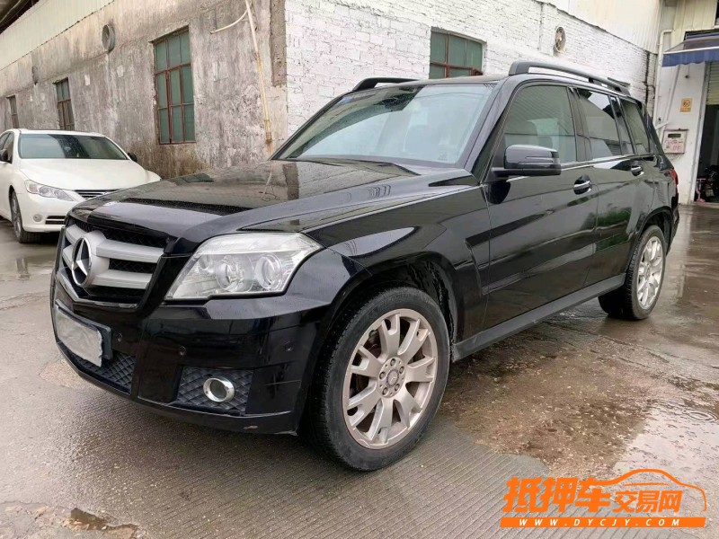 中山11年奔驰GLK3