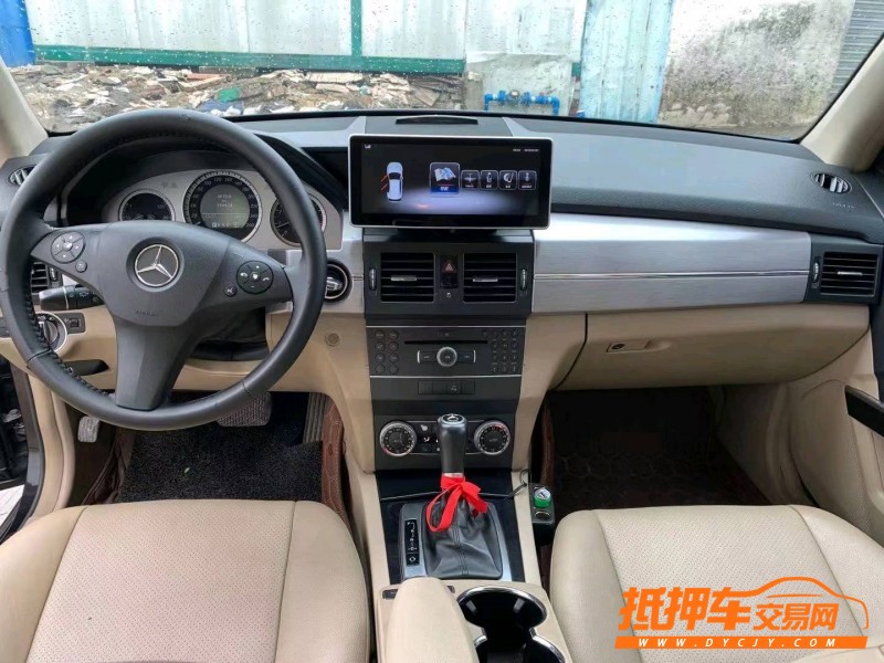 中山11年奔驰GLK6