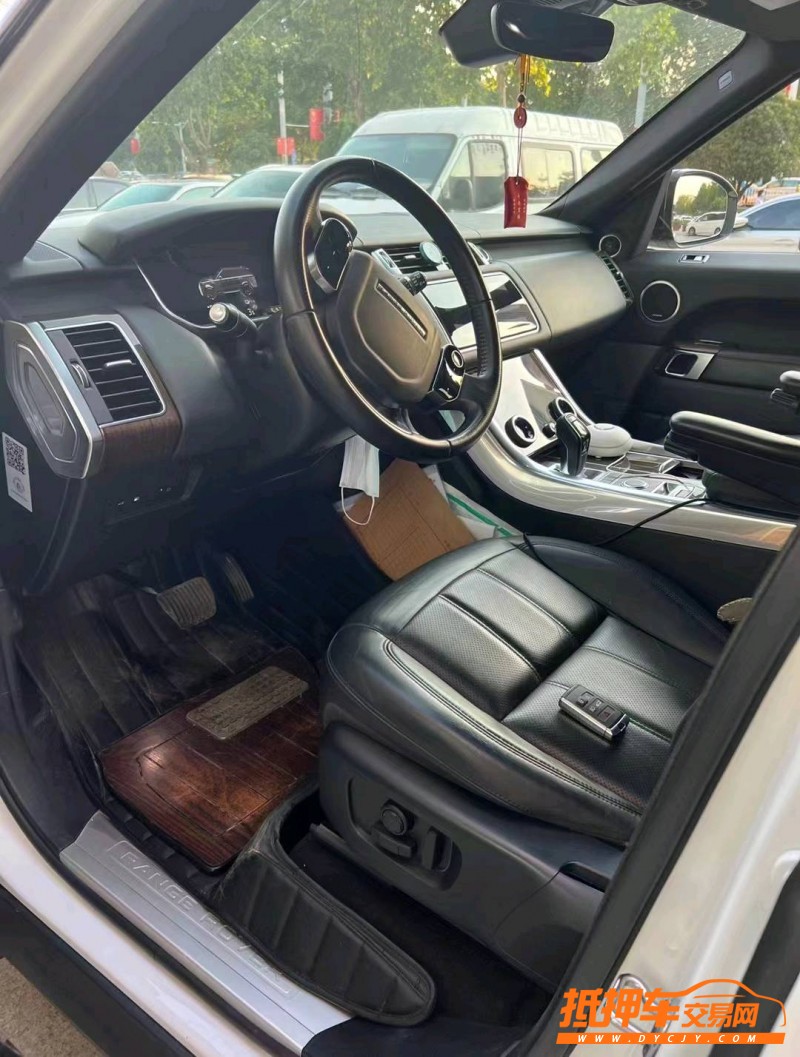 烟台18年路虎揽胜运动4