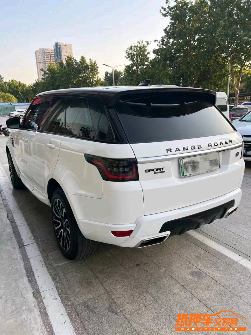 烟台18年路虎揽胜运动3