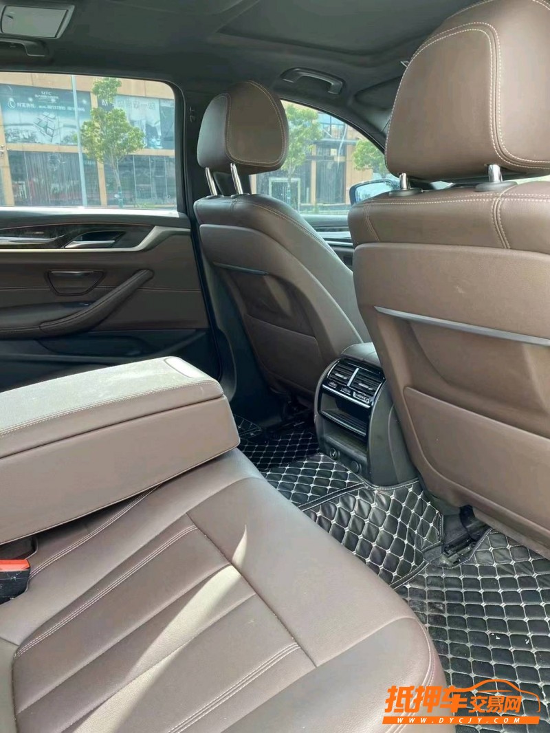 徐州19年宝马5系4