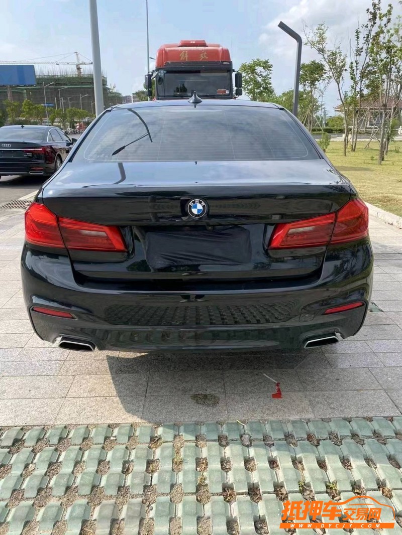 徐州19年宝马5系8