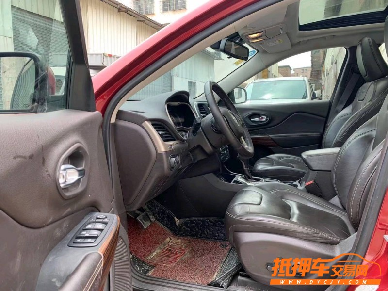 廣州17年Jeep自由光6