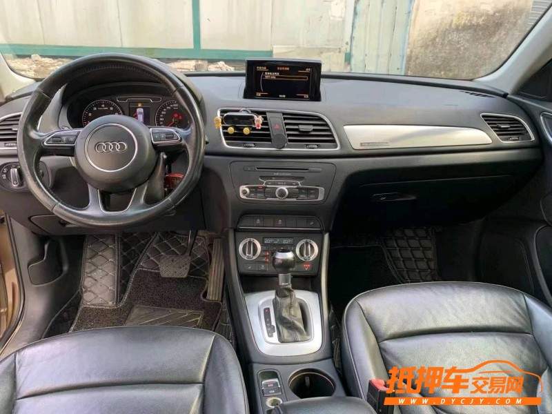 廣州13年奧迪Q34