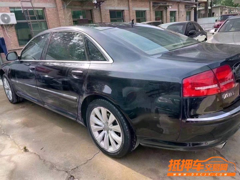 保定10年奧迪A8L8