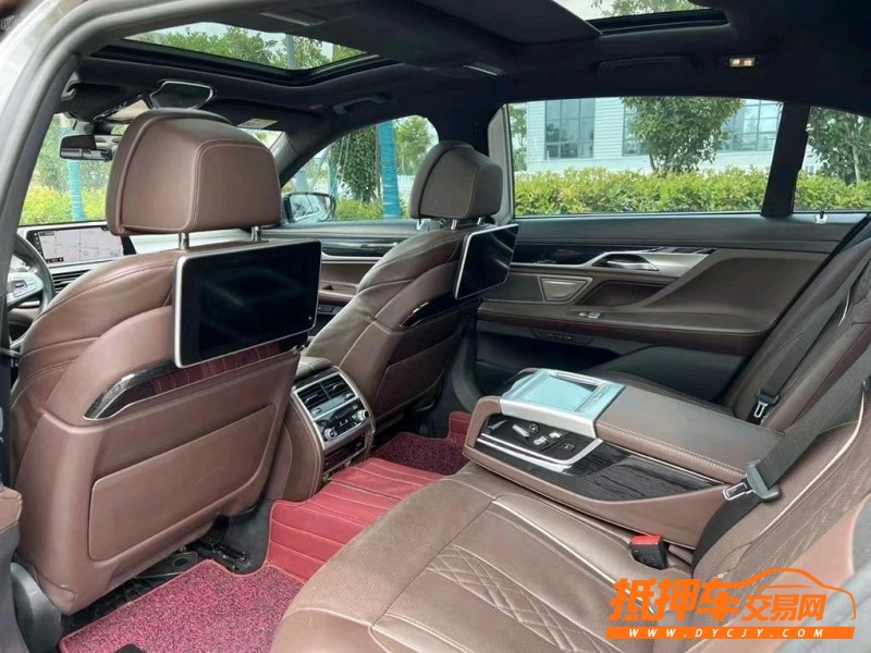 盐城19年宝马7系4