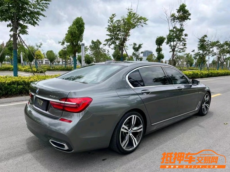 盐城19年宝马7系1