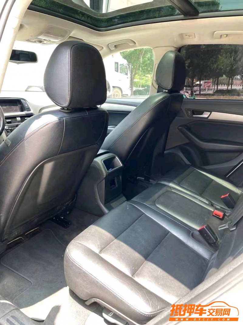 北京15年奥迪Q54