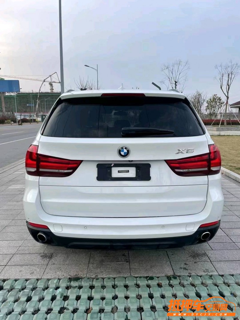 徐州15年宝马X59