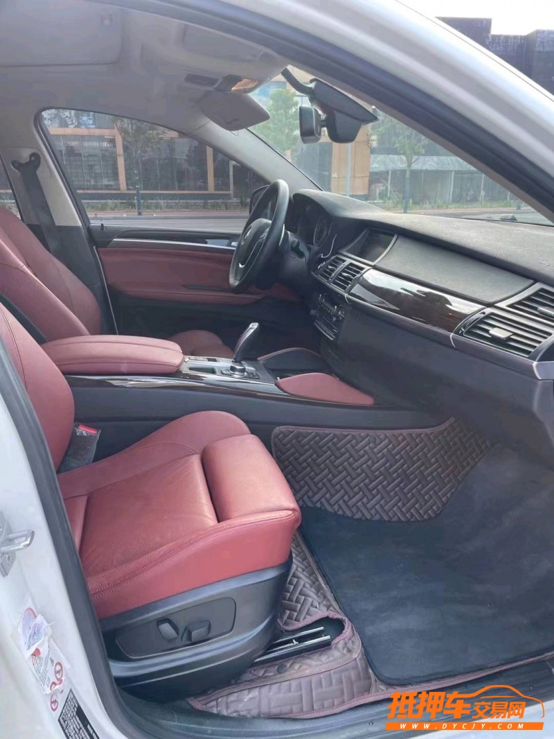 徐州17年宝马X66