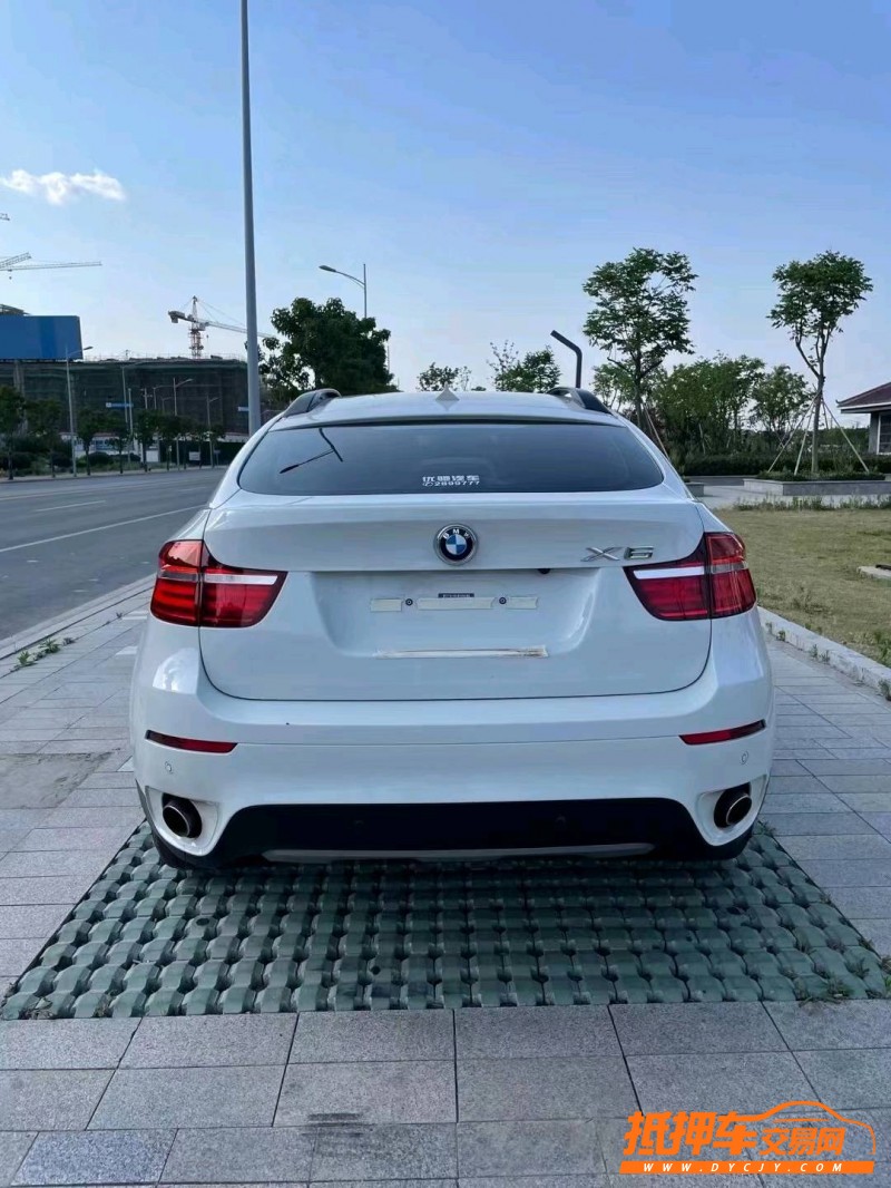 徐州17年宝马X69