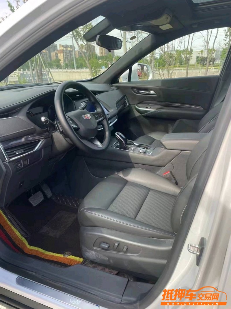 徐州20年凯迪拉克XT47