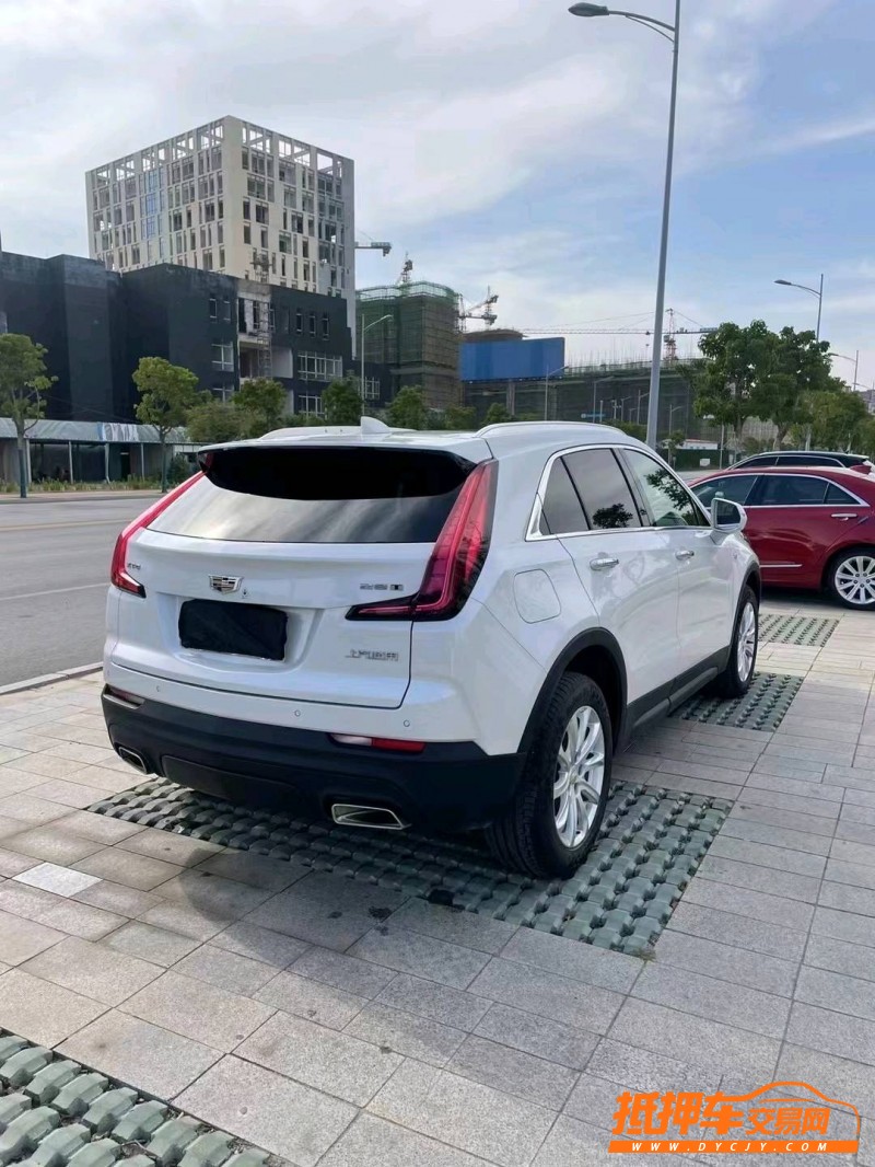 徐州20年凯迪拉克XT48