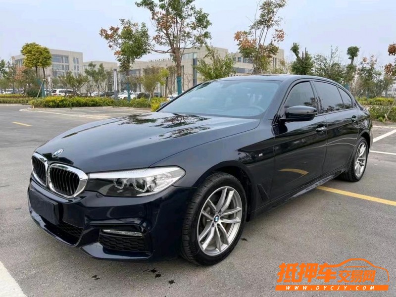 盐城19年宝马5系3