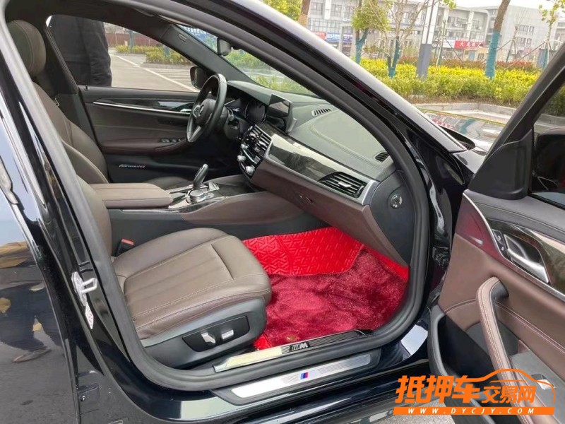 盐城19年宝马5系5