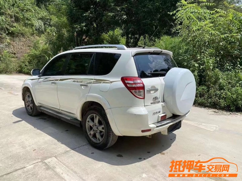 桂林12年豐田RAV44