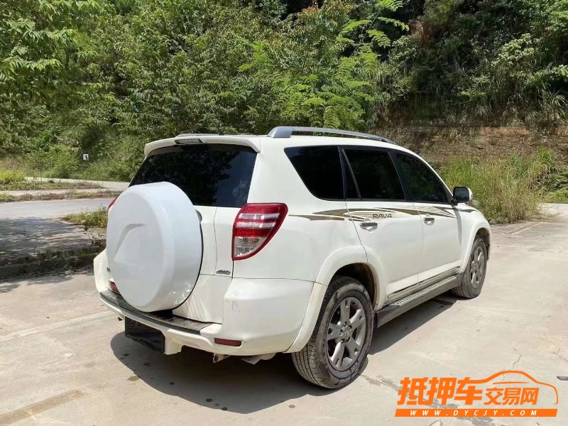 桂林12年豐田RAV45