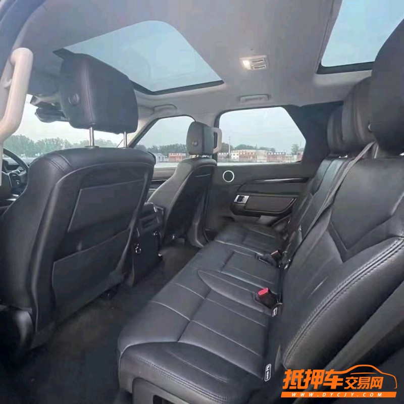 北京18年路虎发现4