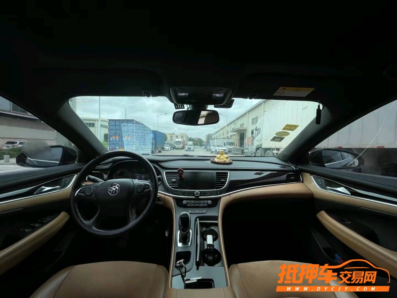 东莞17年别克君越5