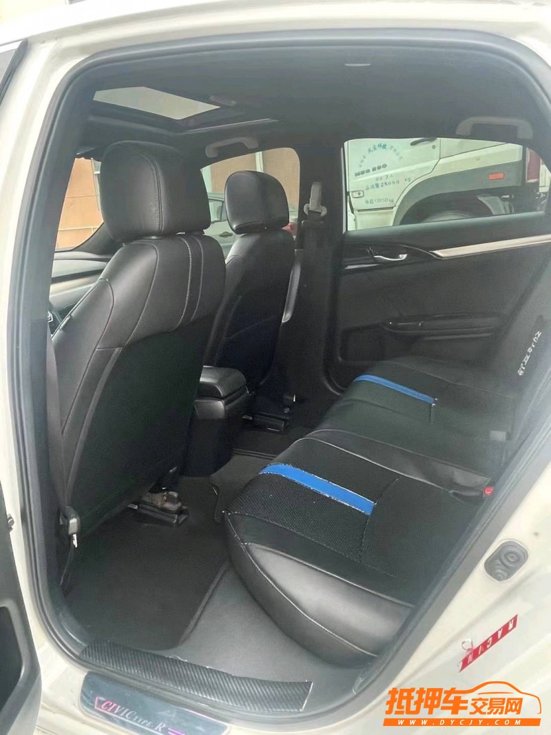 东莞17年本田思域5