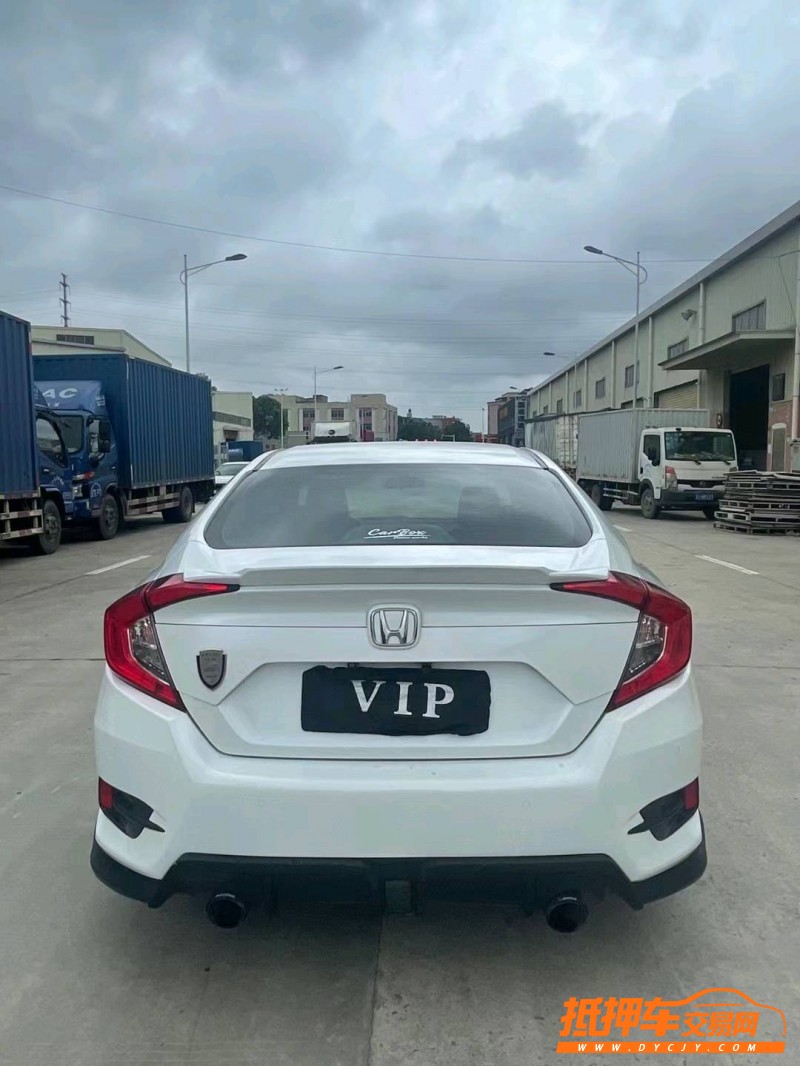 东莞17年本田思域1