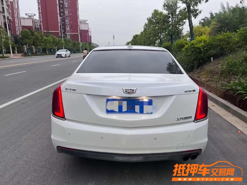 南寧18年凱迪拉克CT62