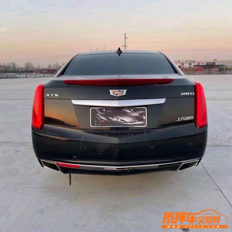 北京17年凯迪拉克XTS1