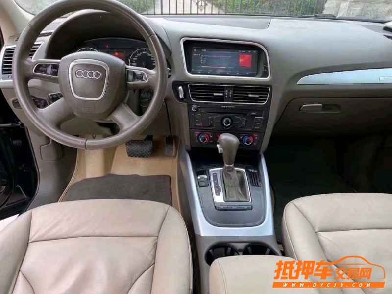 濰坊12年奧迪Q53