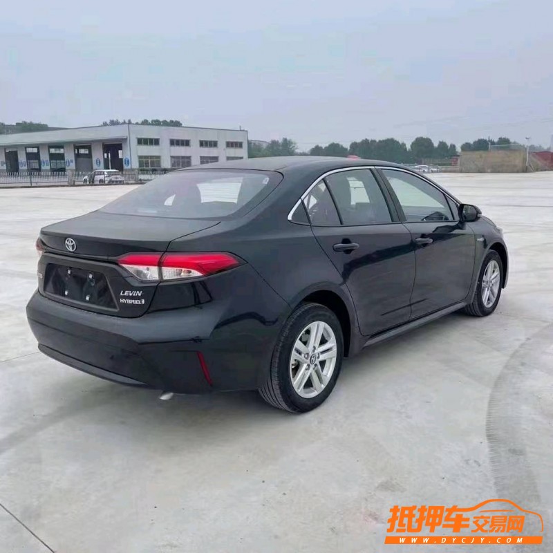 北京21年丰田雷凌2