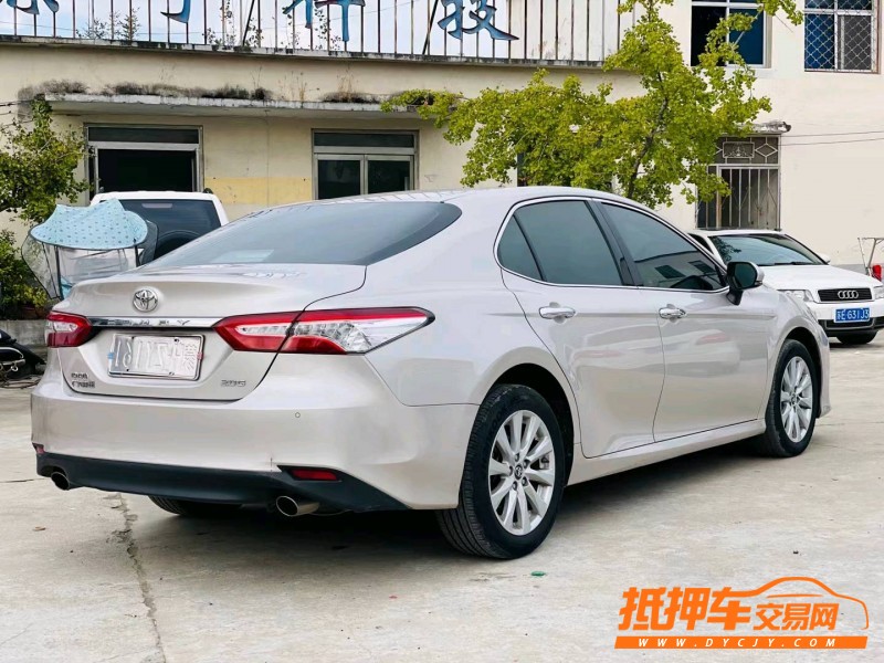 徐州18年丰田凯美瑞2