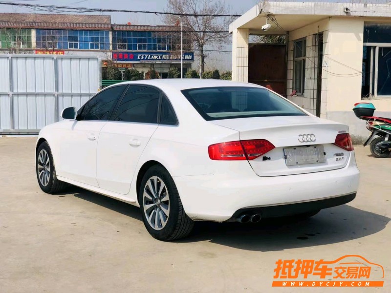 徐州11年奧迪A4L1