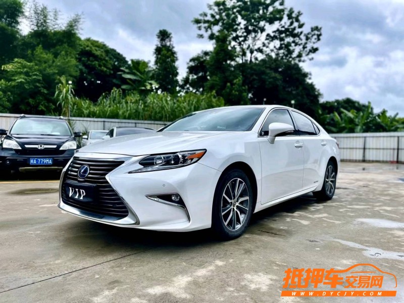 东莞18年雷克萨斯HS2
