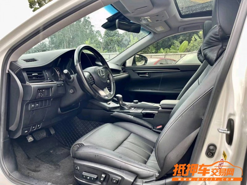 东莞18年雷克萨斯HS4