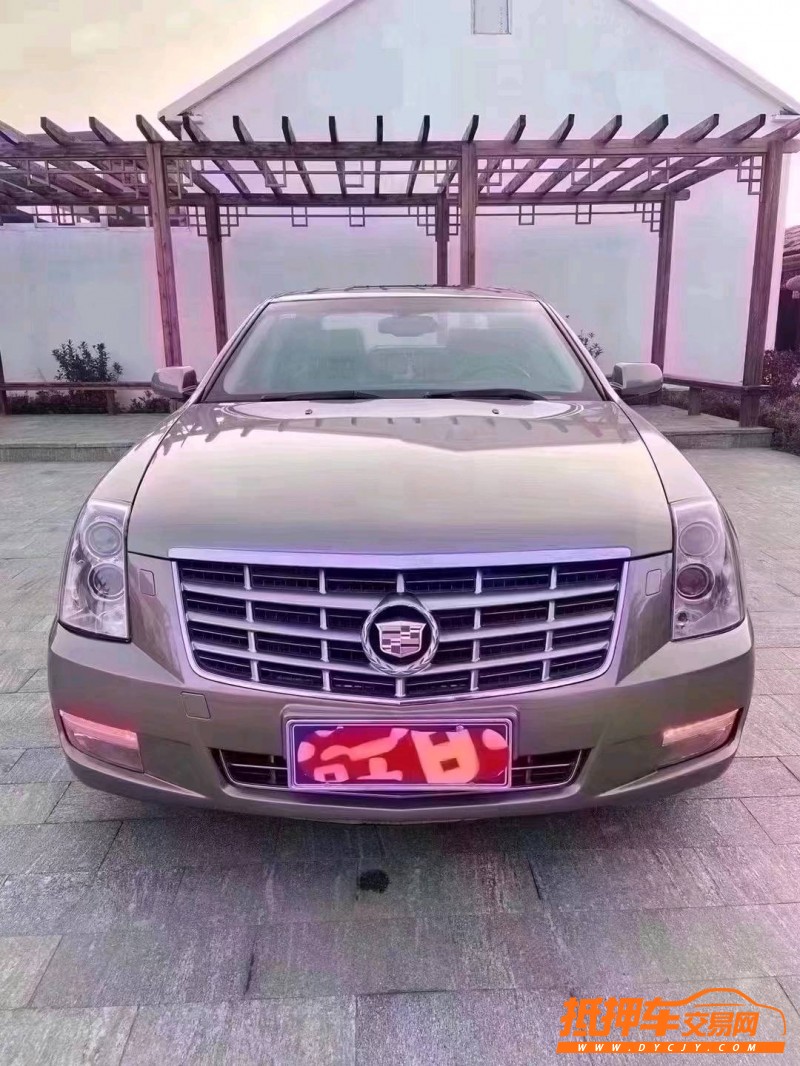 潍坊13年凯迪拉克赛威1