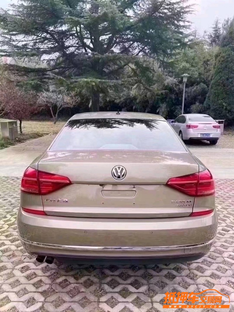 潍坊16年大众帕萨特9