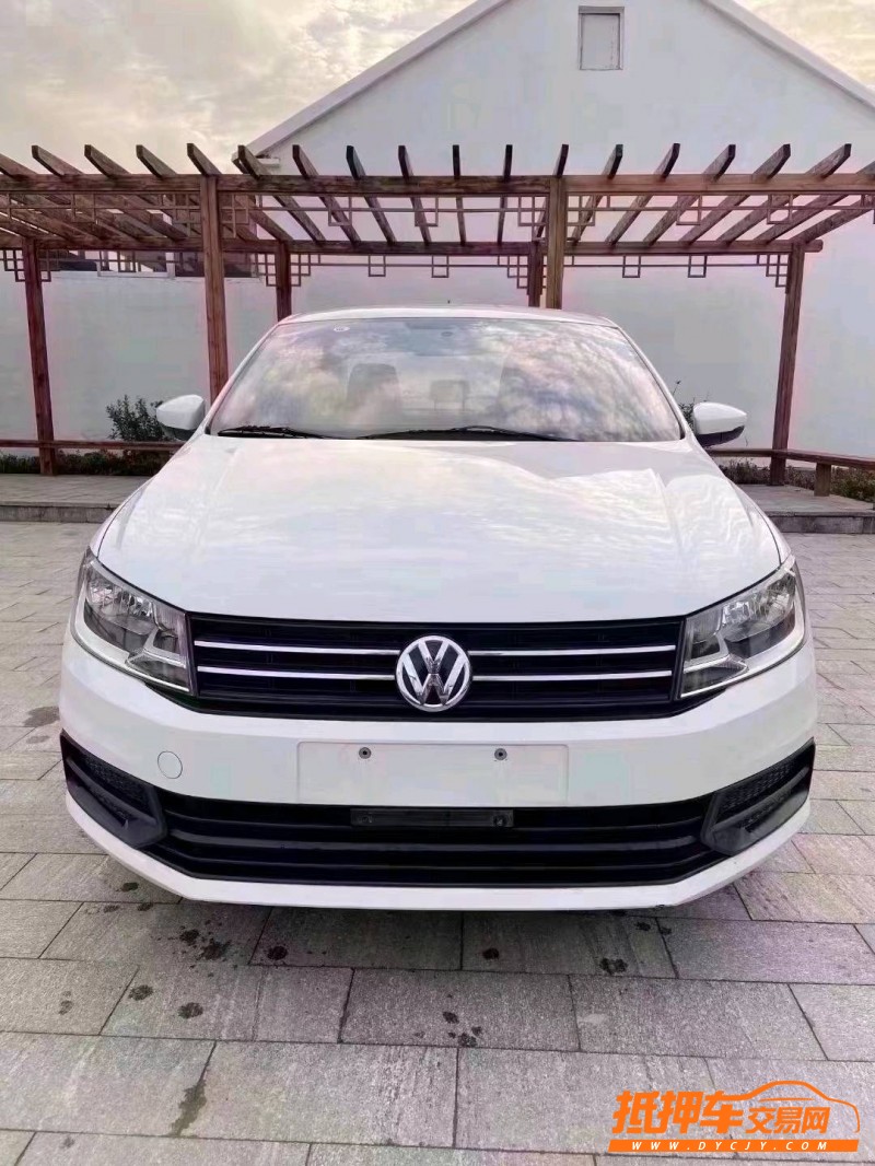 潍坊17年大众桑塔纳1