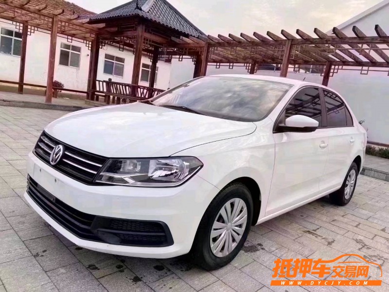 潍坊17年大众桑塔纳2