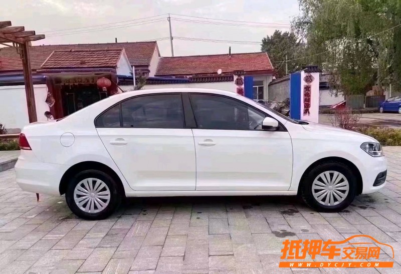 潍坊17年大众桑塔纳6