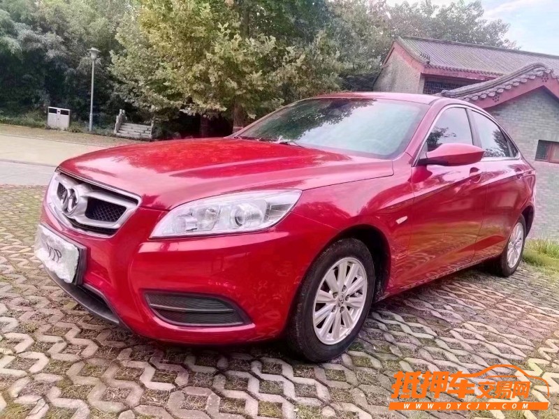 潍坊15年北汽绅宝D502