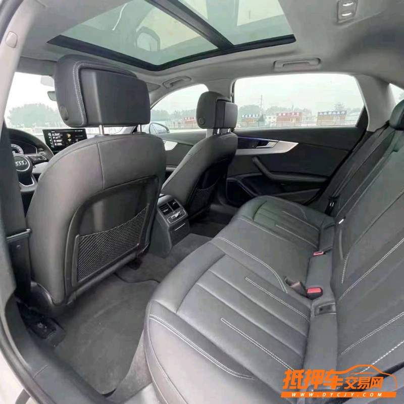 北京21年奥迪A4L4