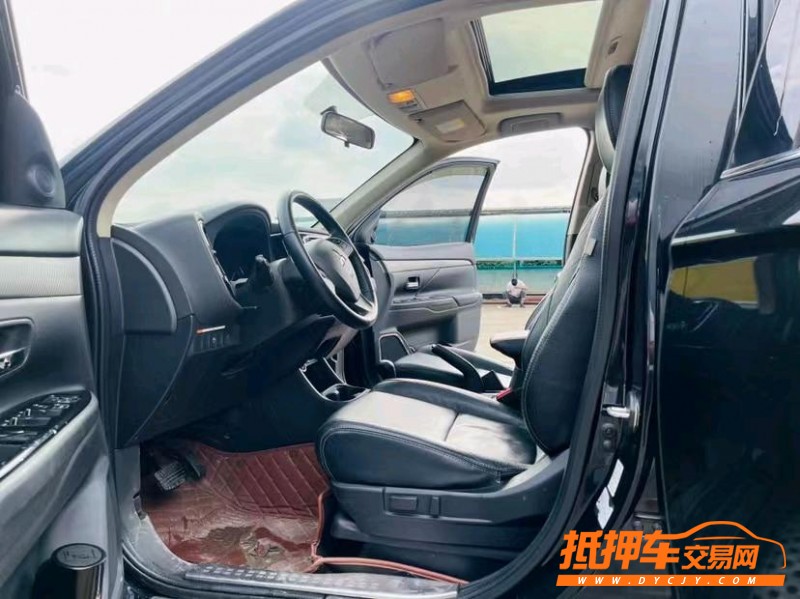 东莞15年三菱欧蓝德6