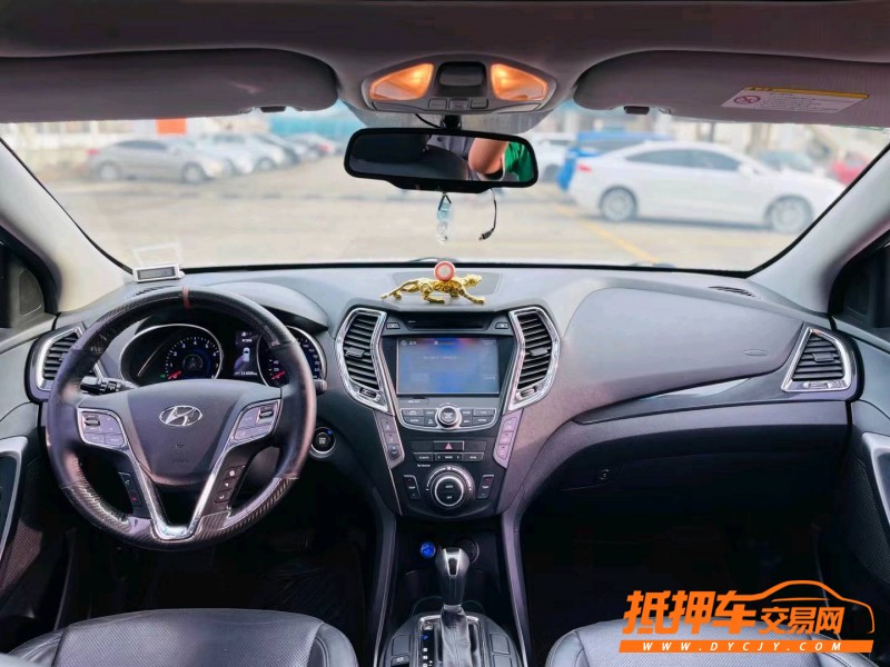 东莞16年现代新胜达5