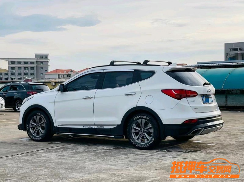 东莞16年现代新胜达8