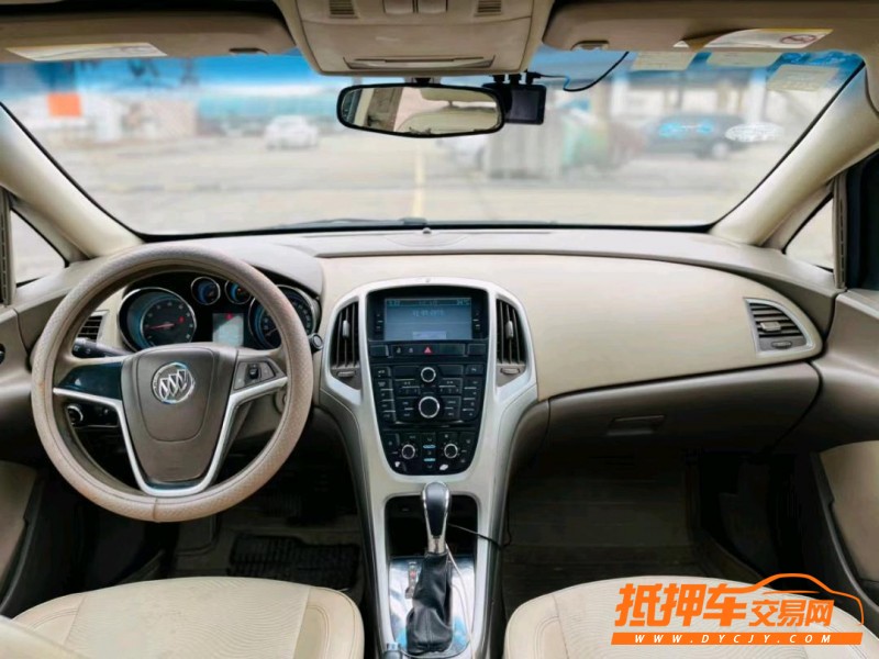 东莞13年别克英朗5