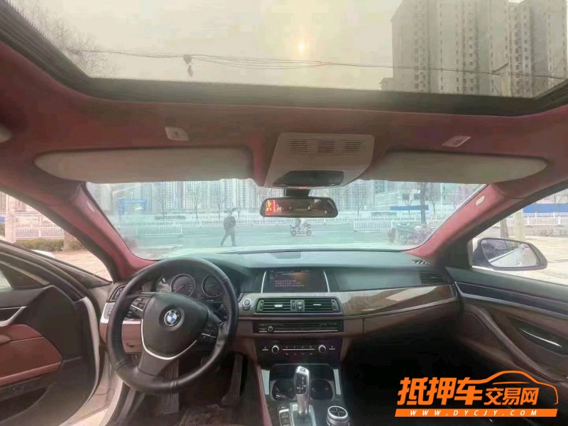 潍坊16年宝马5系3